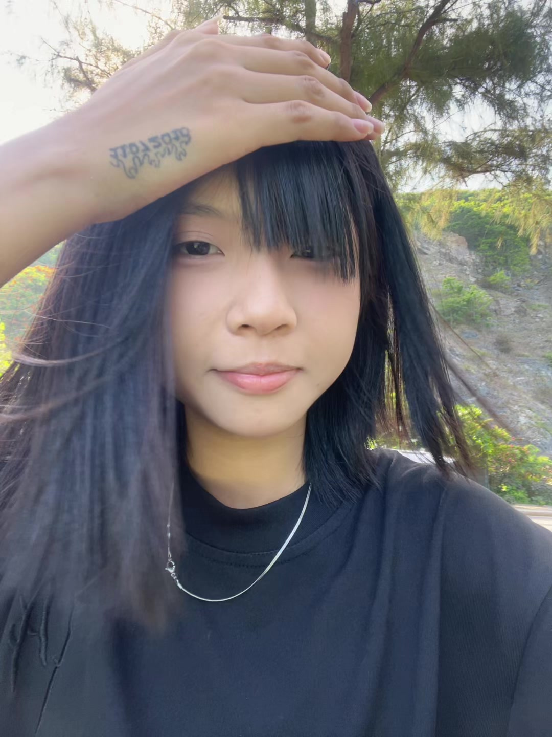 @Lỳ