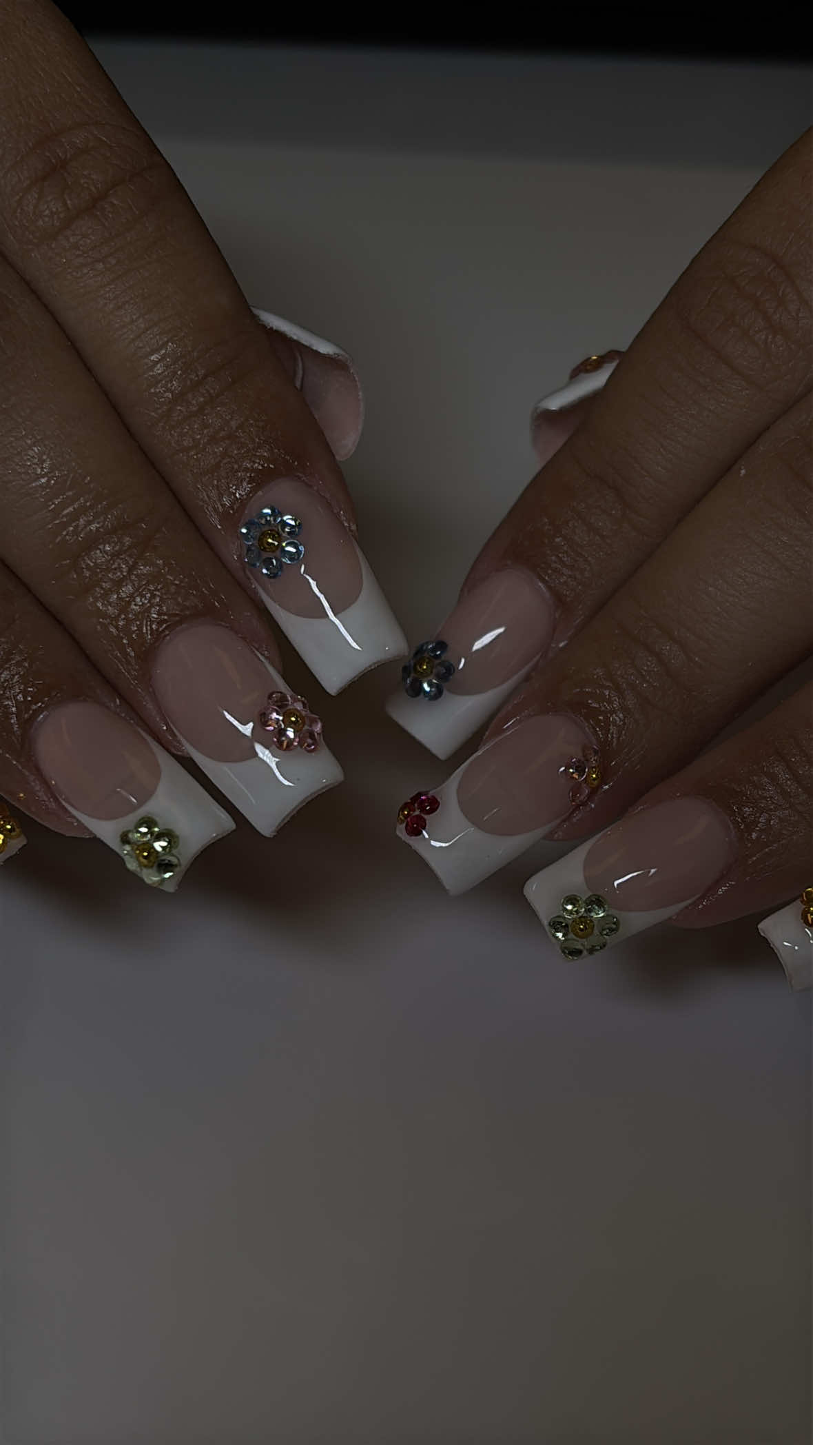 @Nails by Bloom