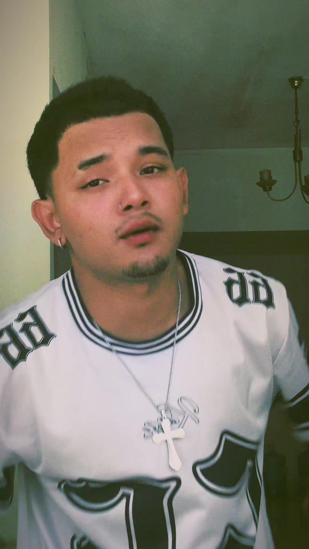 @HottieZams🩸