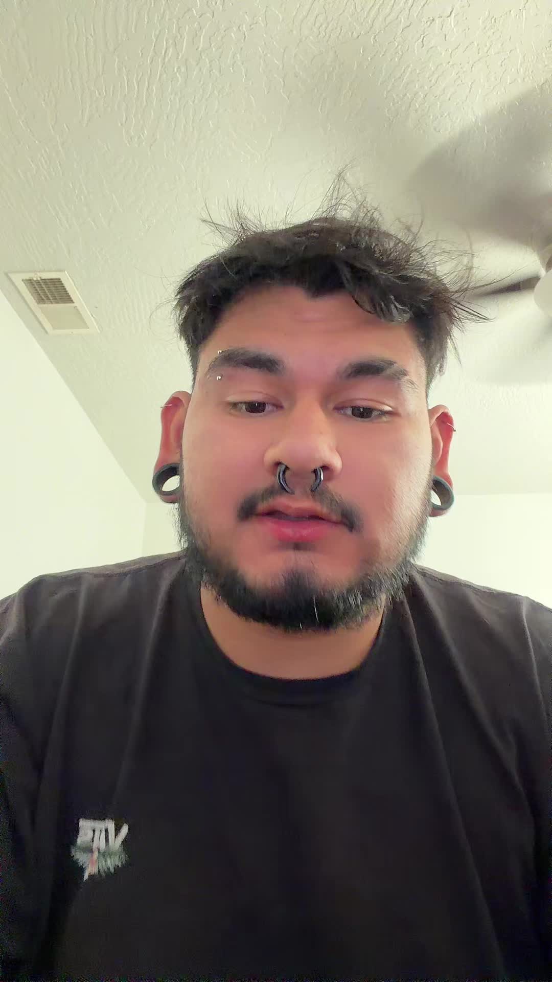 @izzythewavebuilder