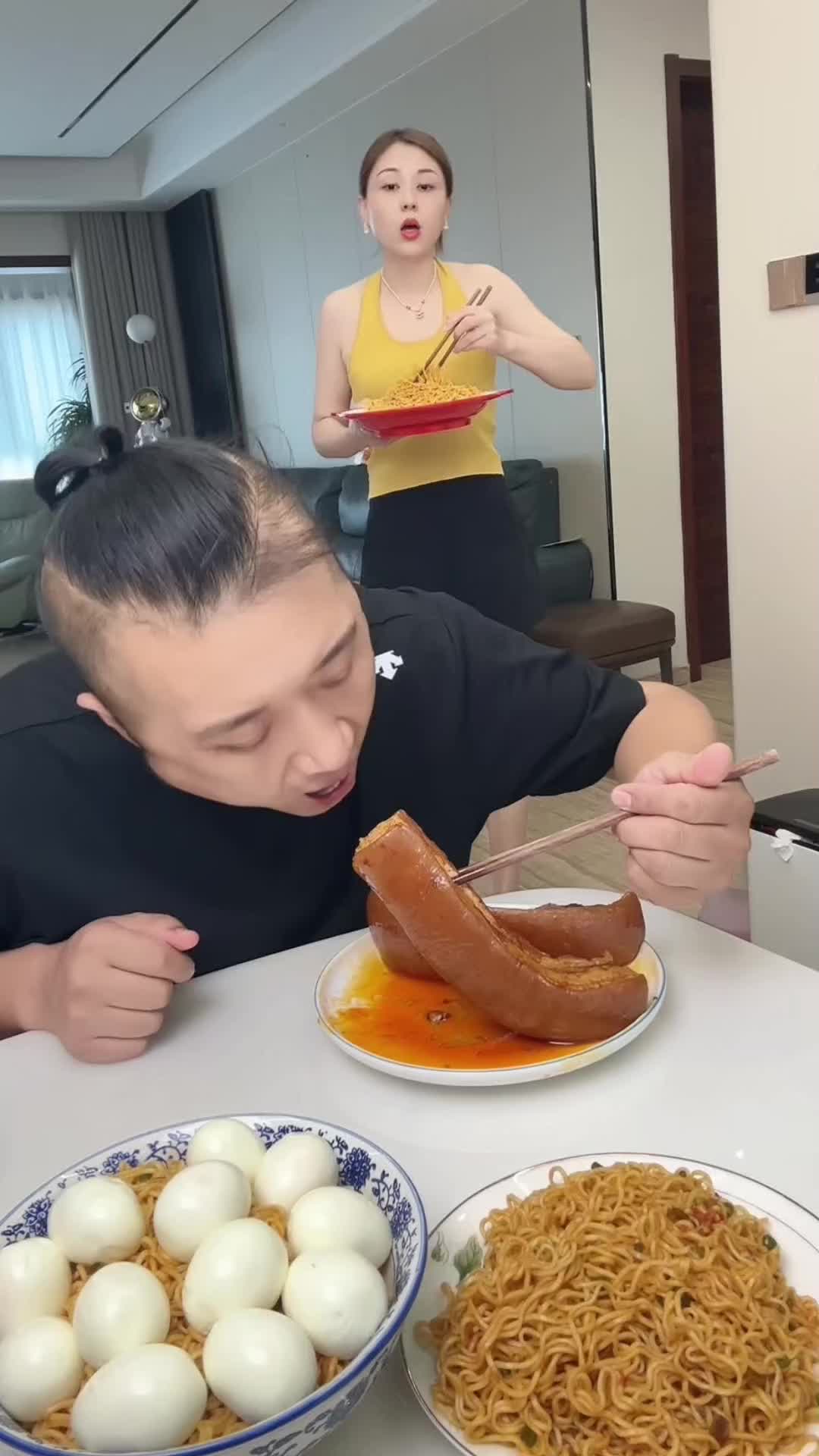 @foodmukbang