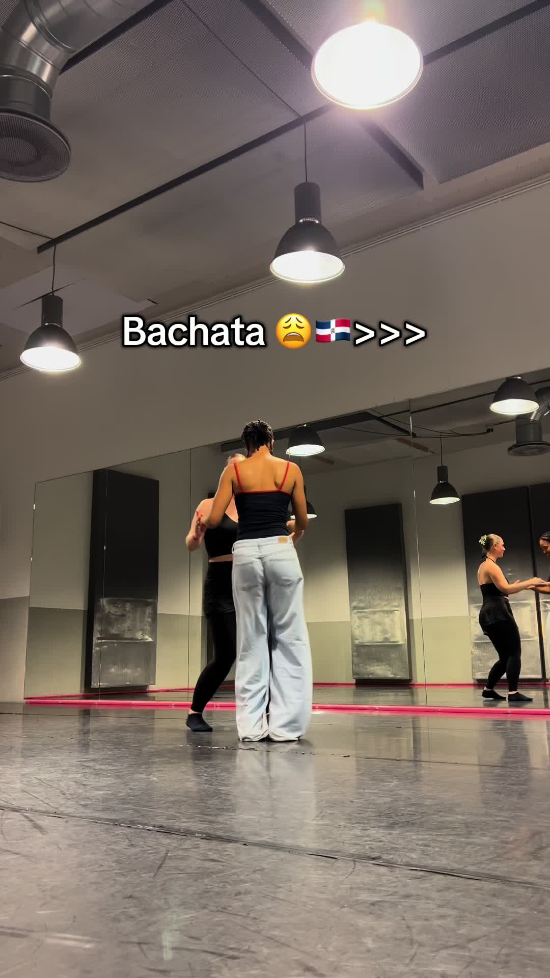 @sarah.lamorena