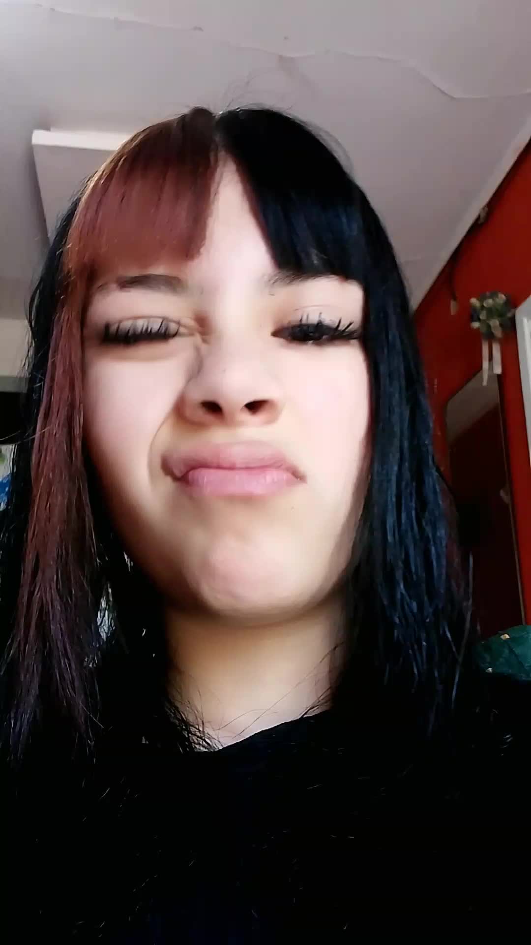 @💋