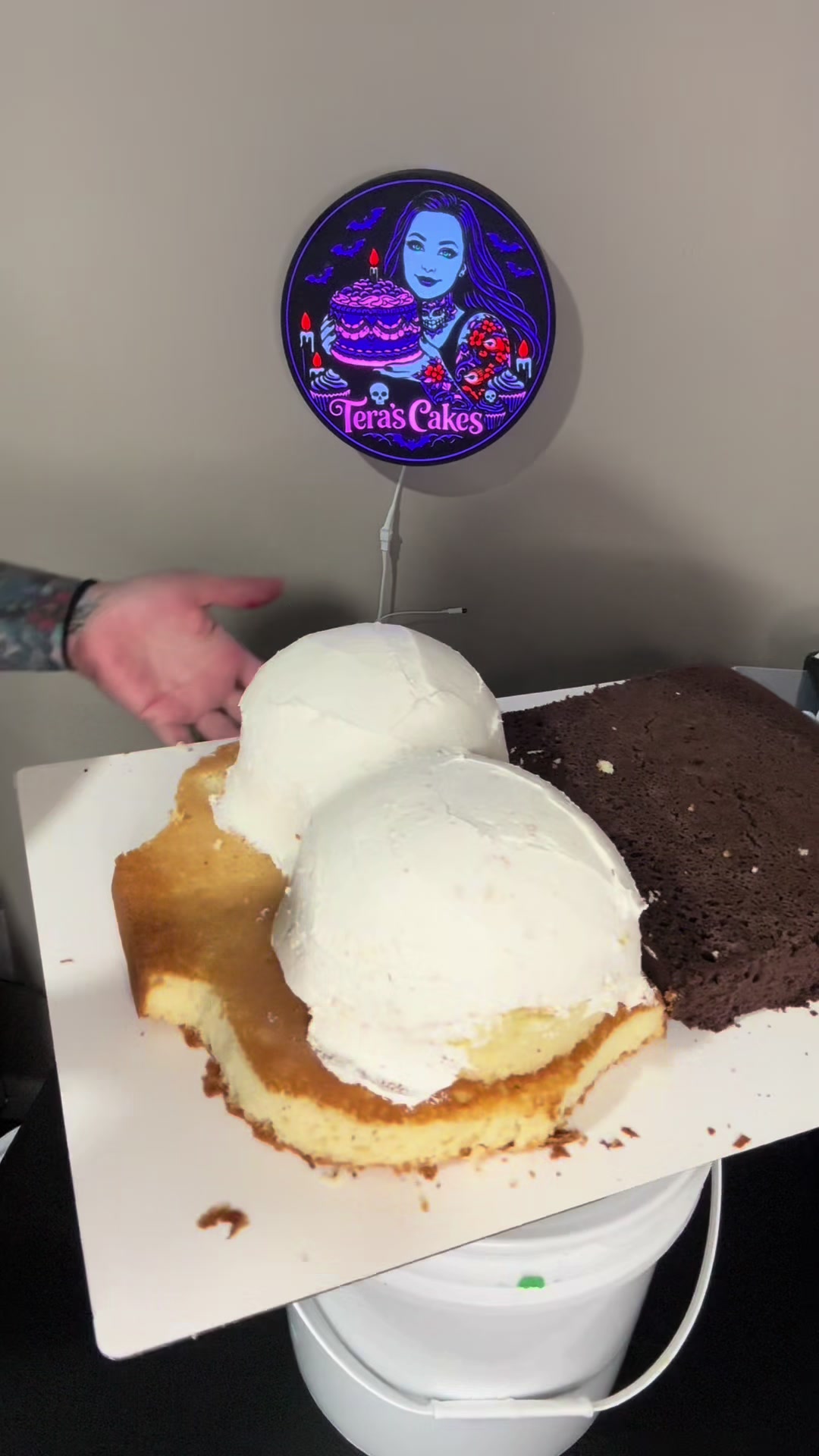 @terascakes
