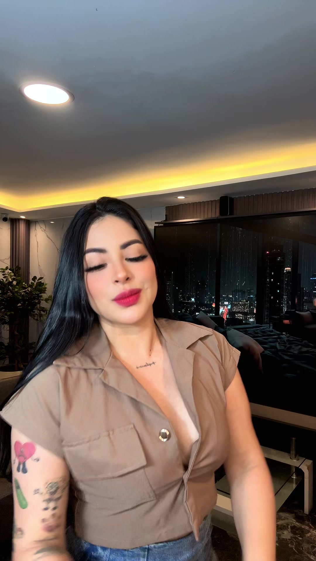@luisaespinozaviral