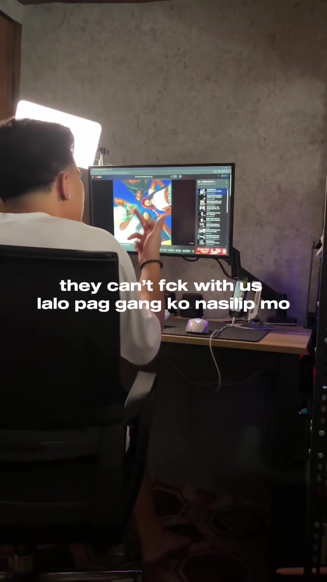 @KNSHI_