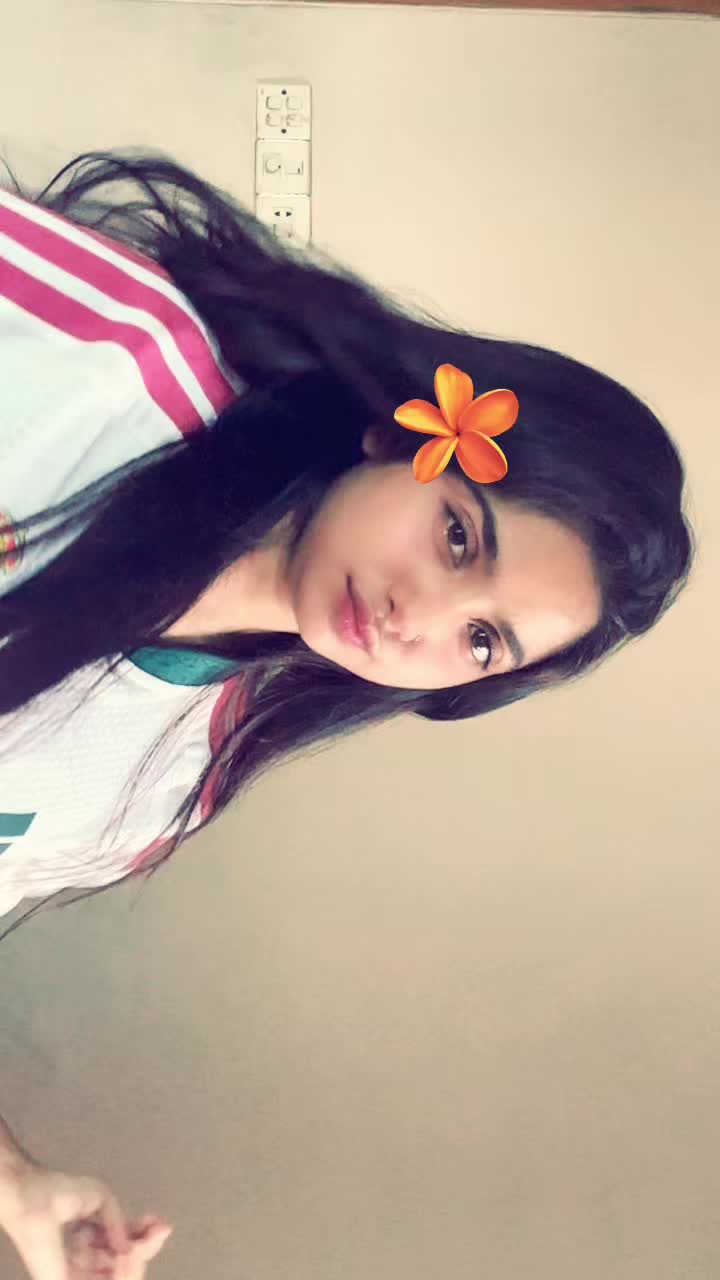 @NAINA🇧🇩