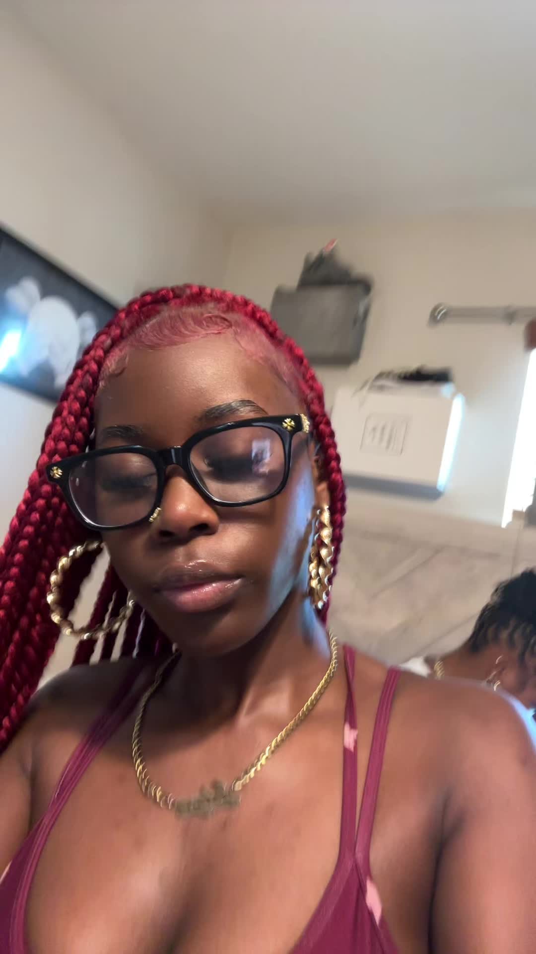@🤓