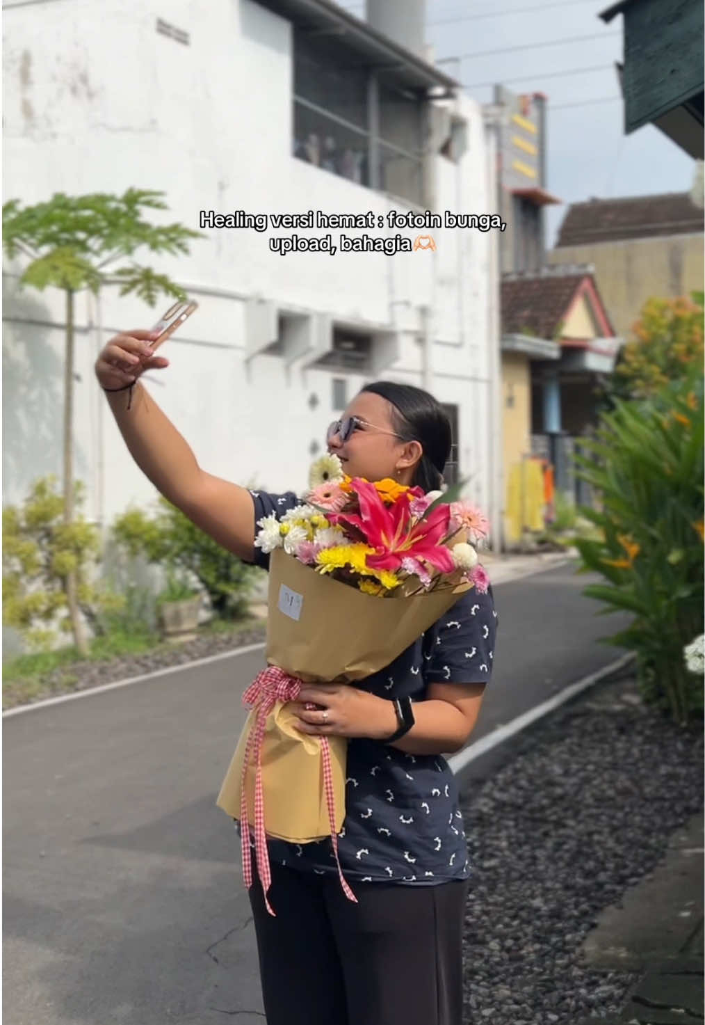 @monyflowersolo