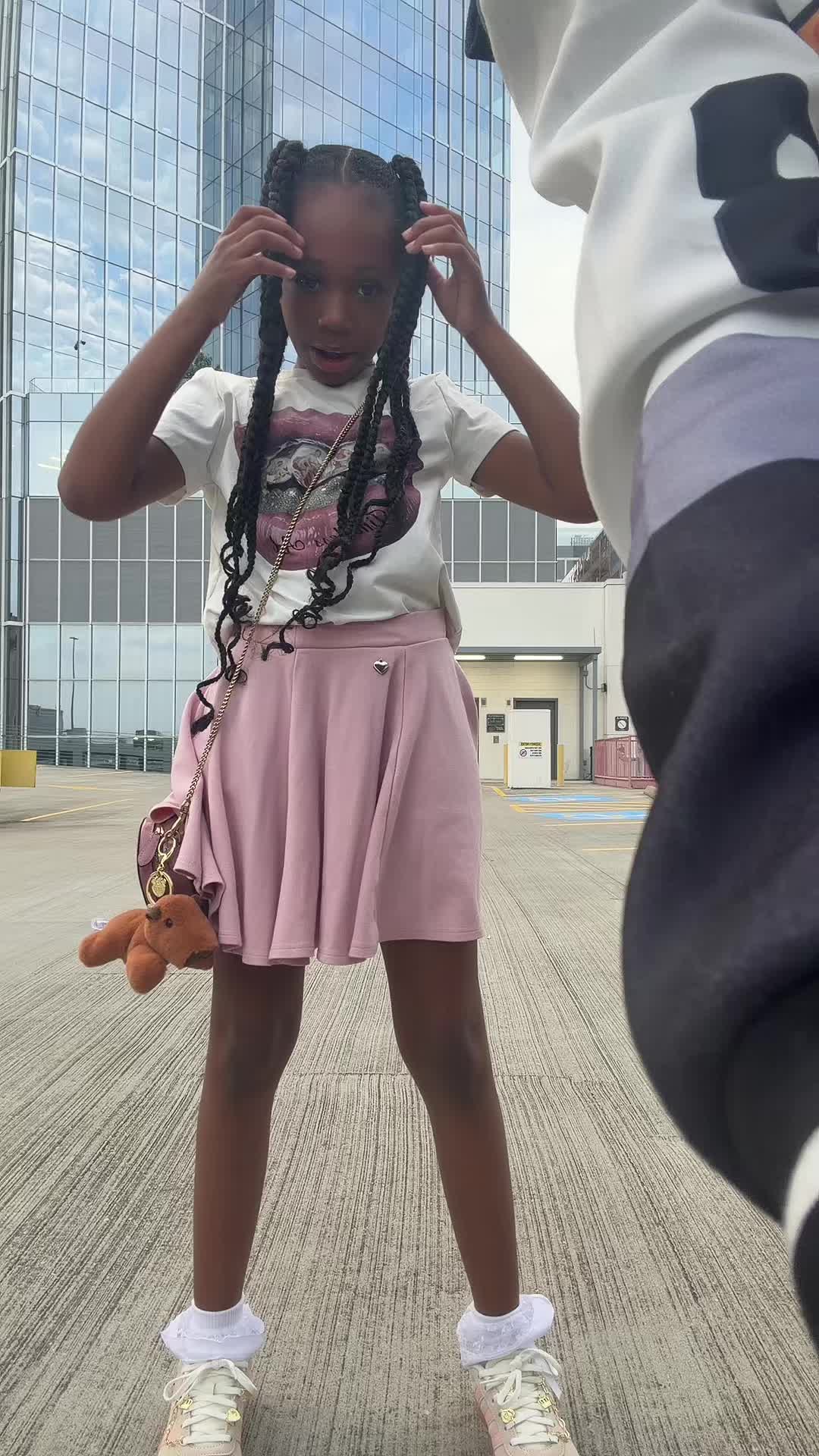 @TARIENvsTWEETY