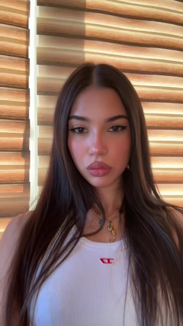 @ElaaO
