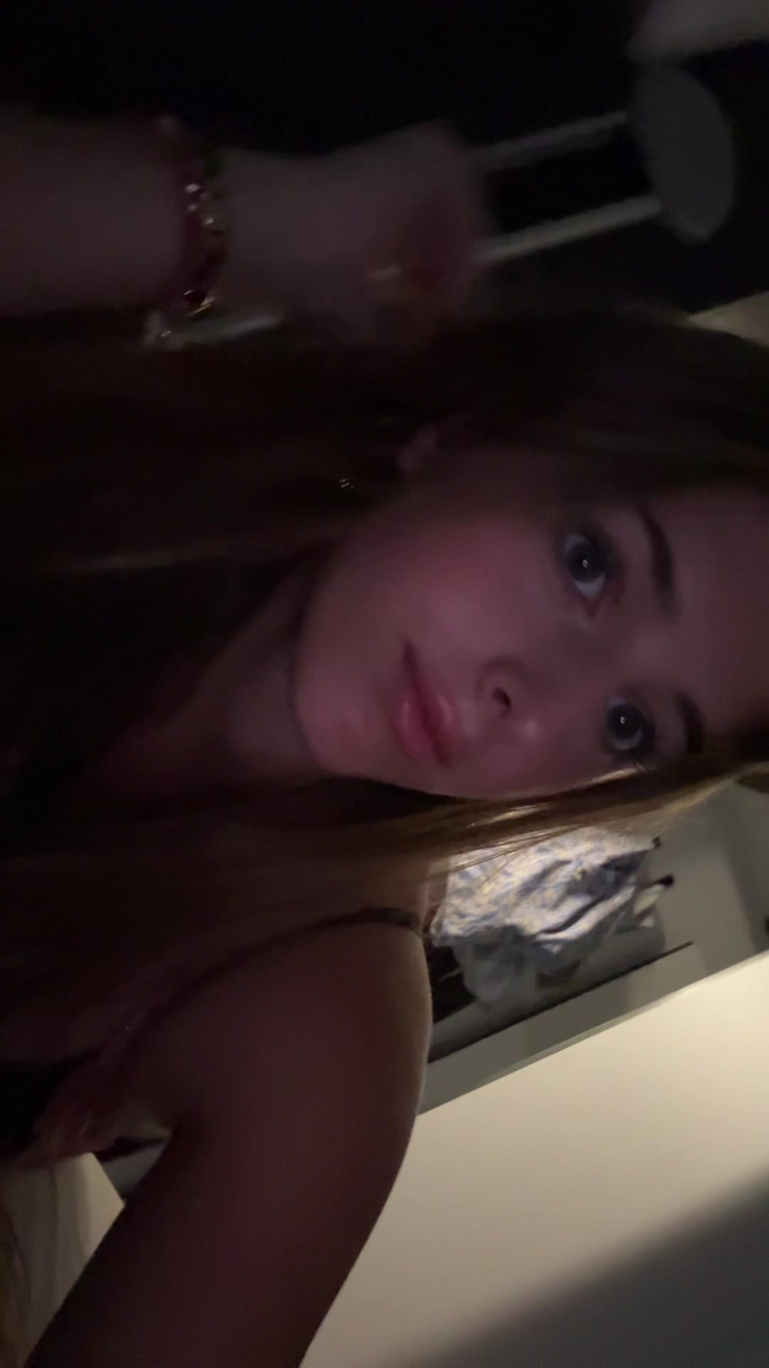 @Mia