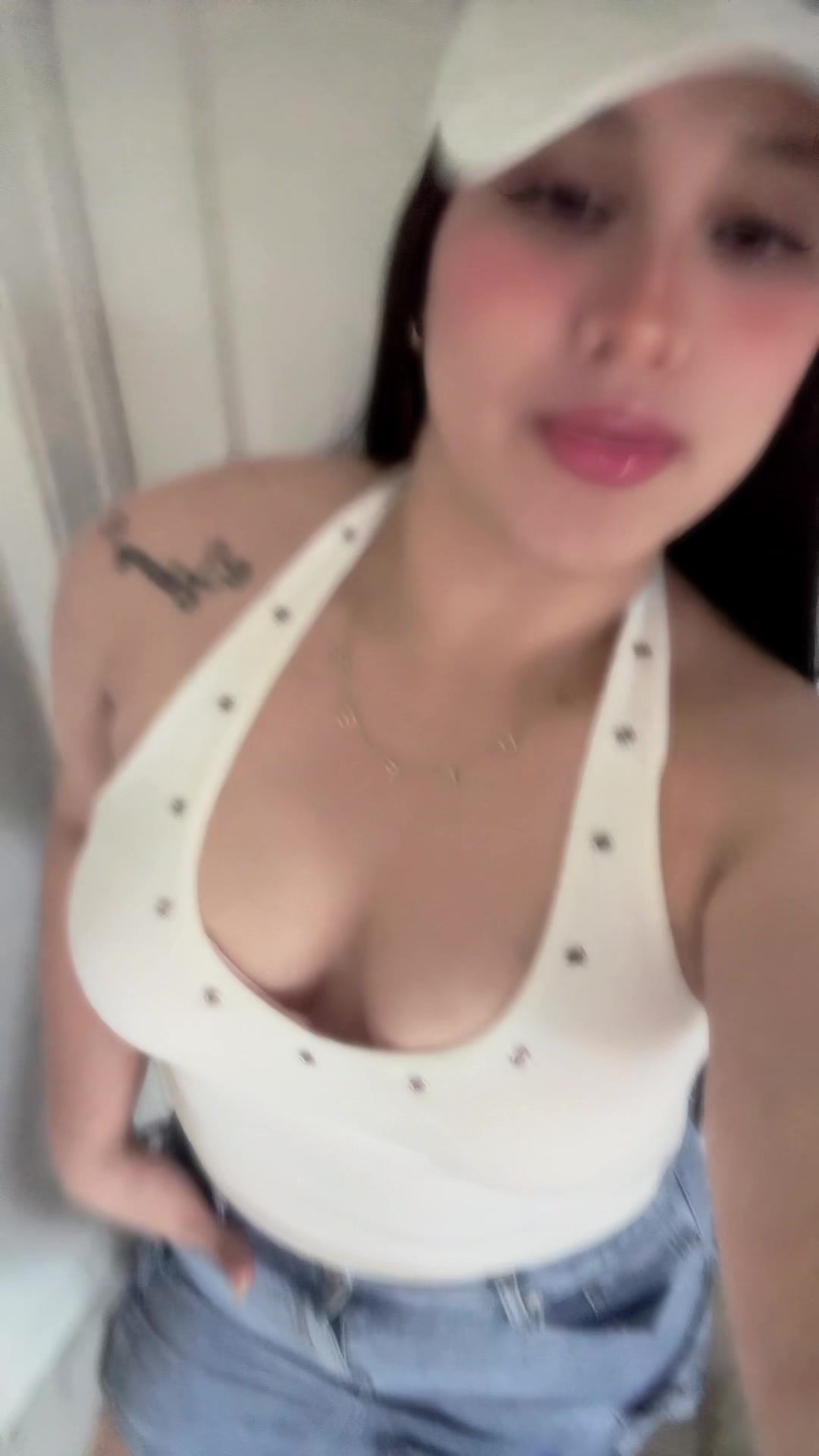 @E