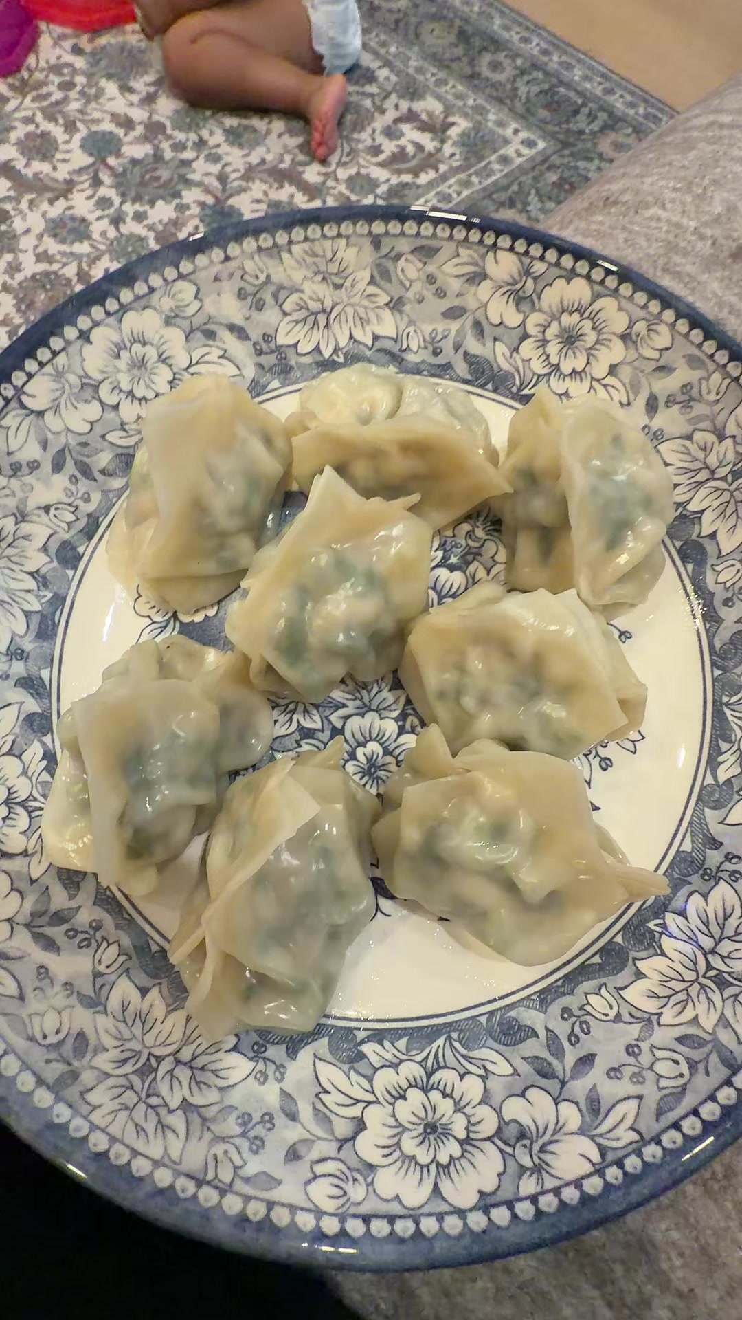 @thedailytable