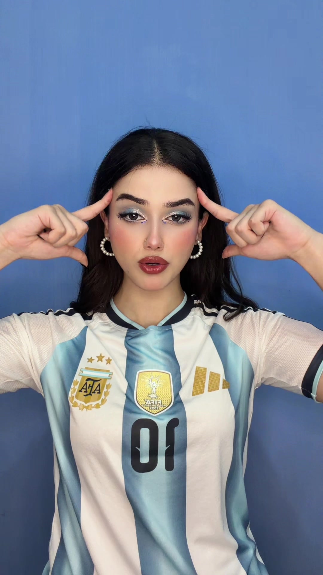 @Alina Amir