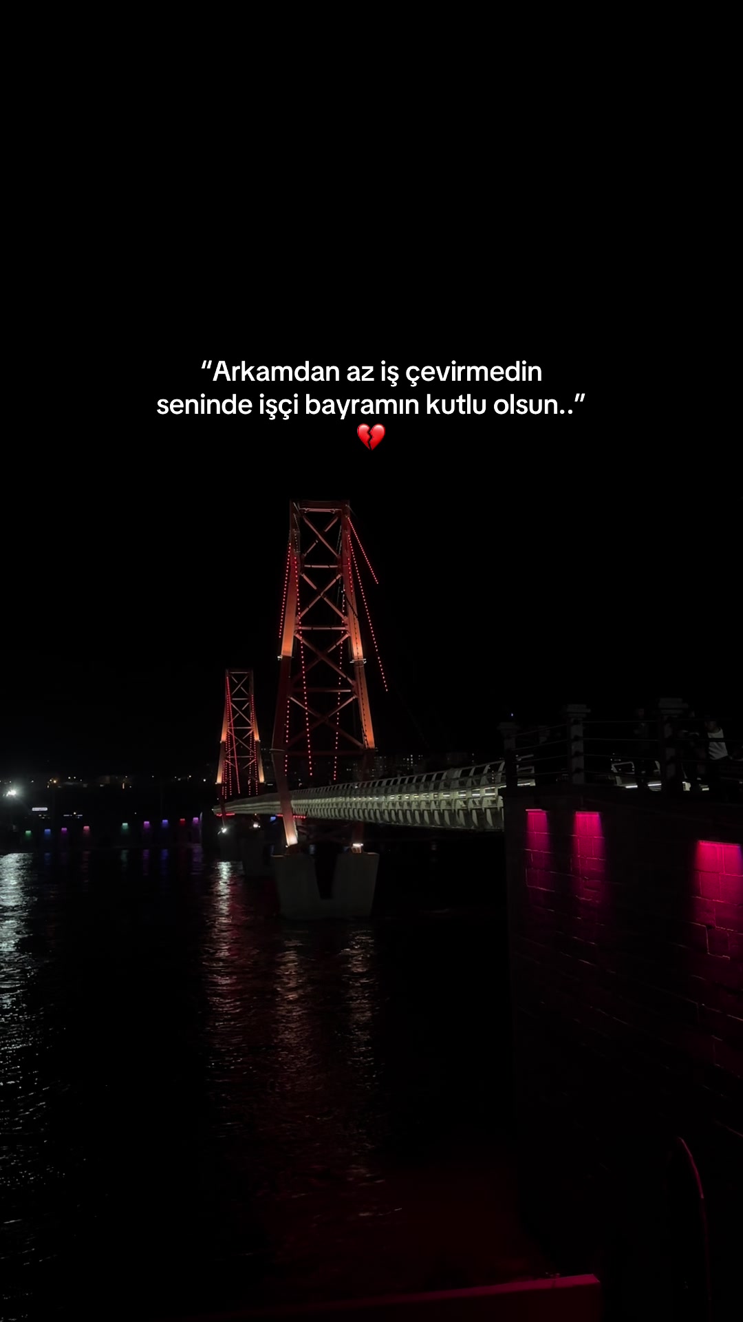 @ℰ