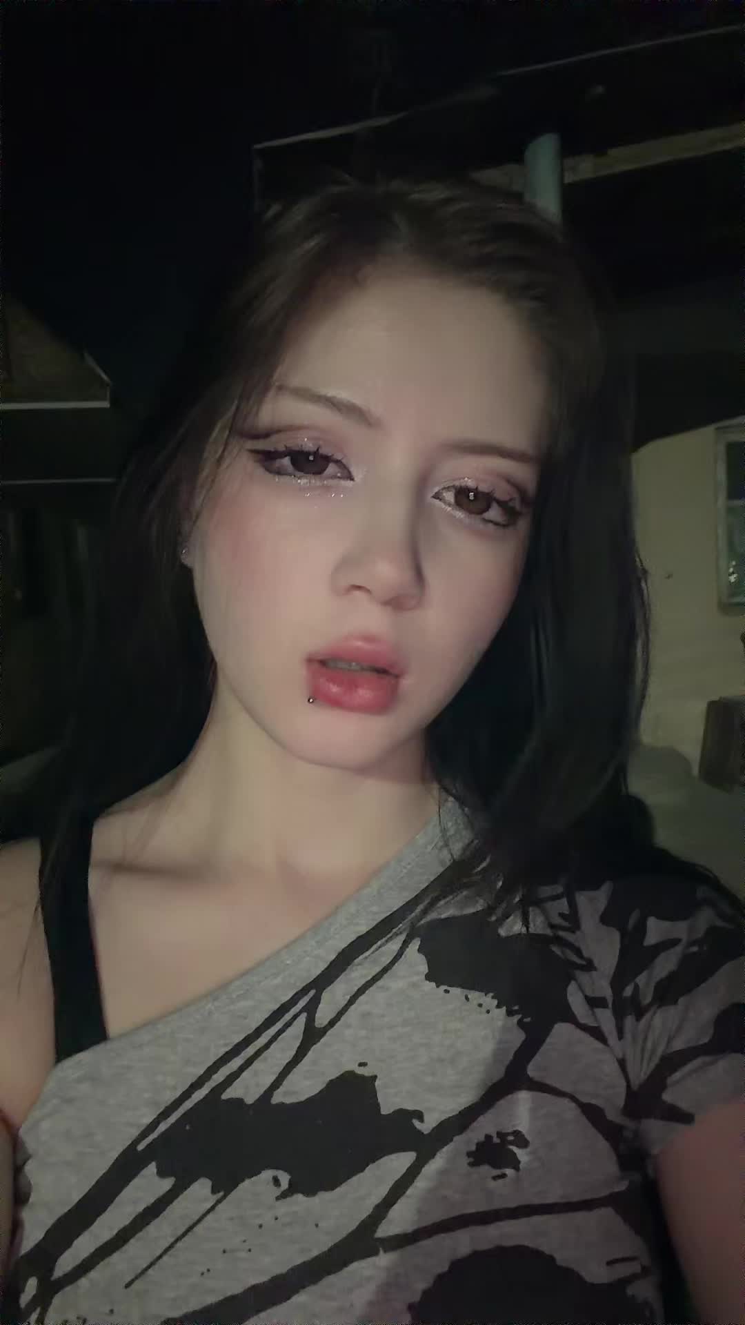 @유나