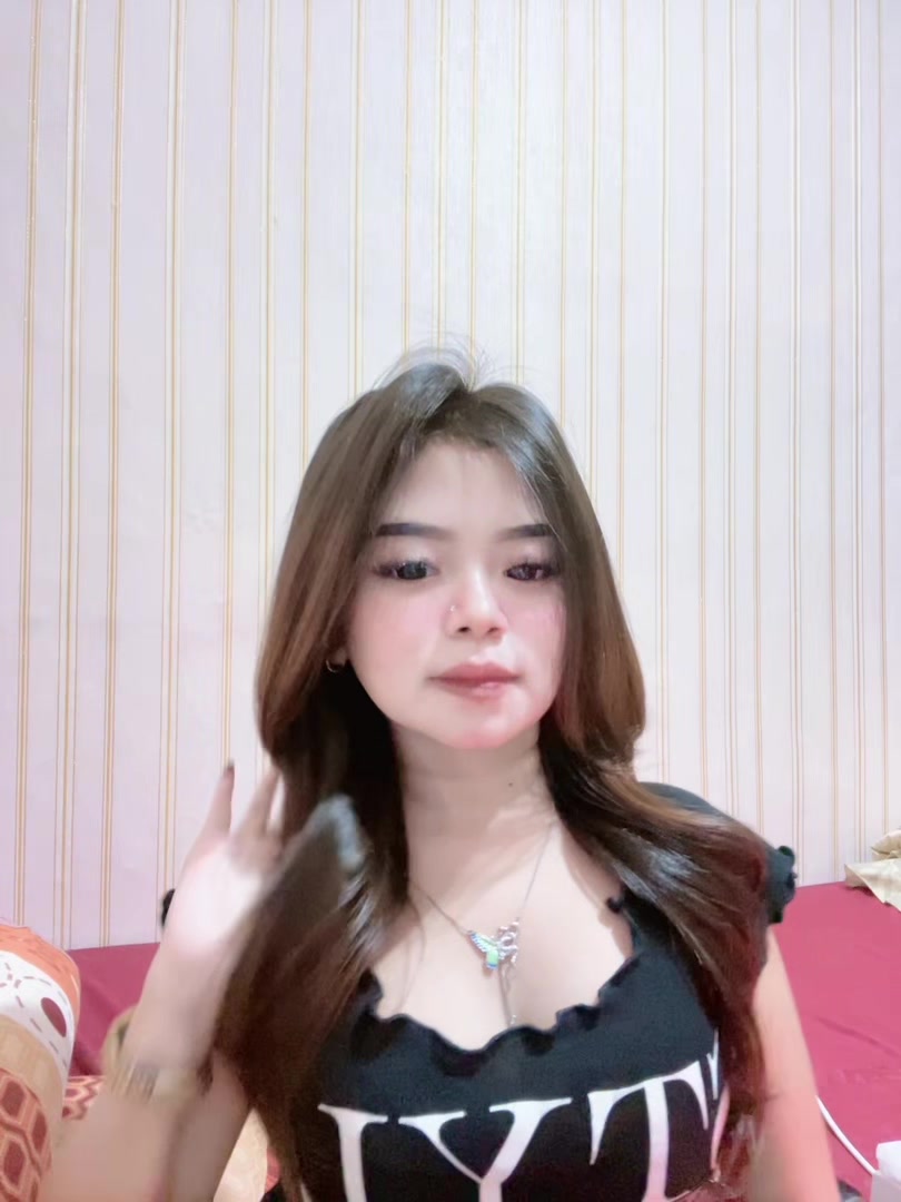 @Moniccc26__