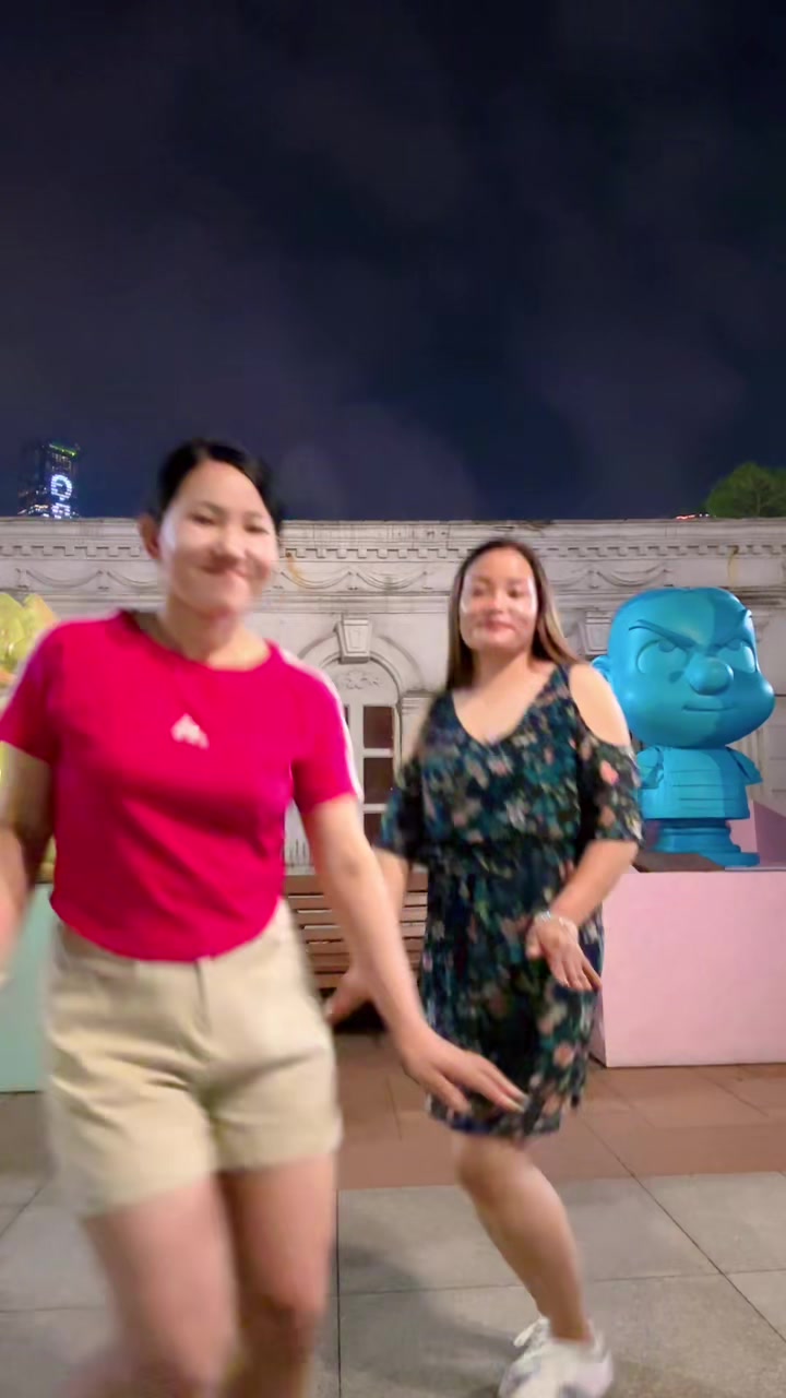 @💥