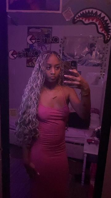 @Anjel💋