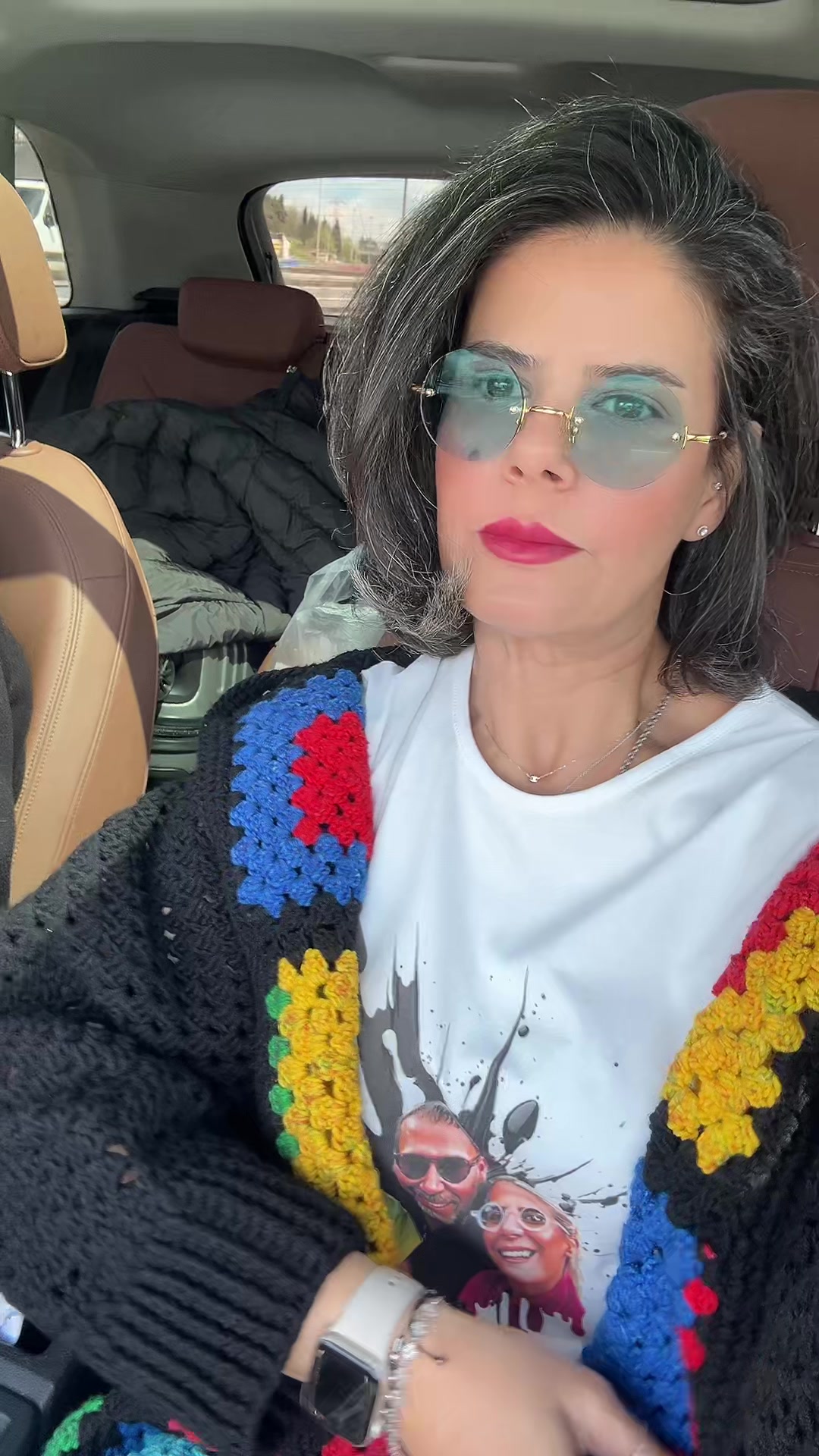@Makbule Hanım Kızınız