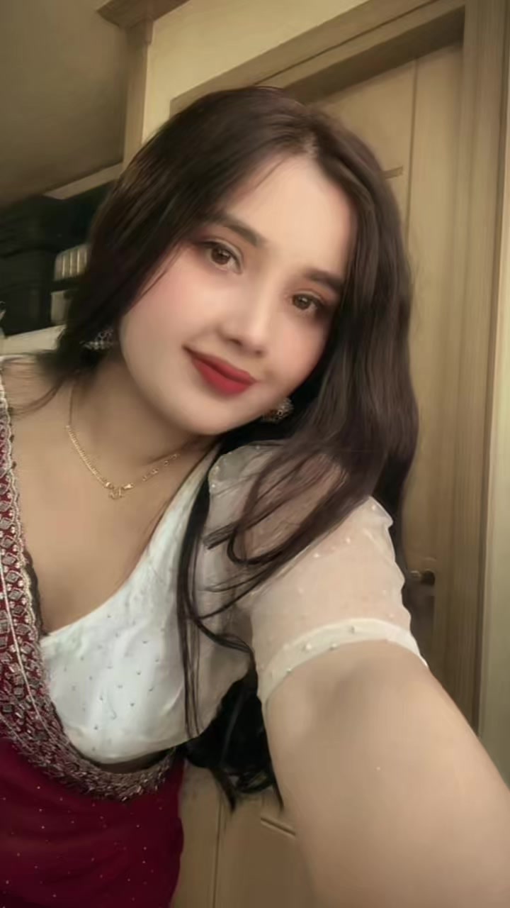 @Binitaa ᥫ᭡🥰