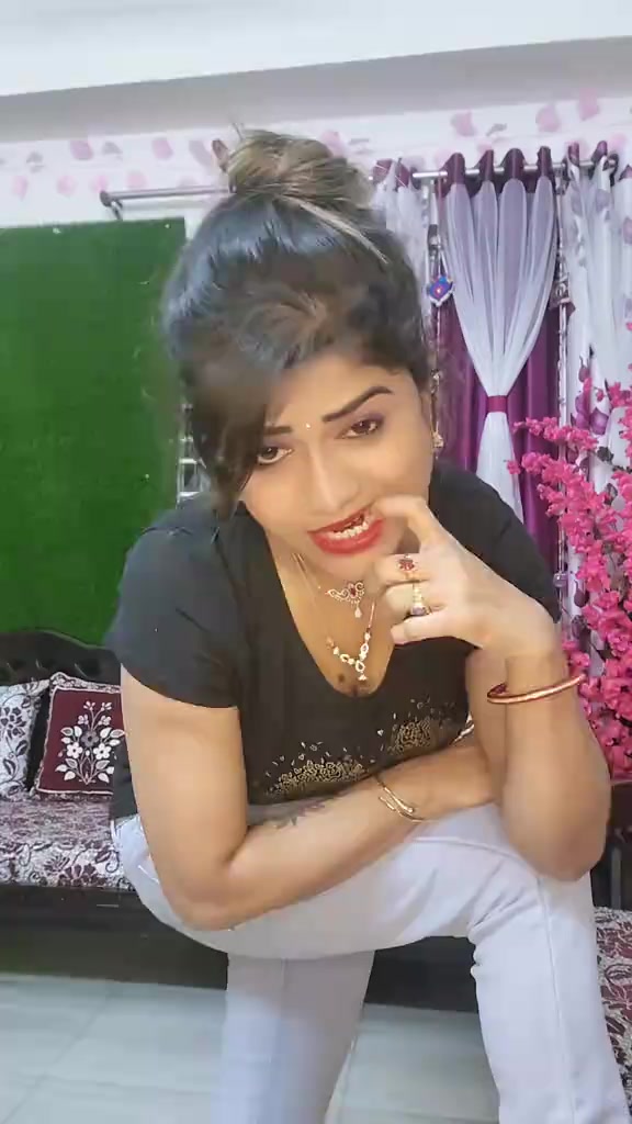 @đPia Chaudhary đSPđđ