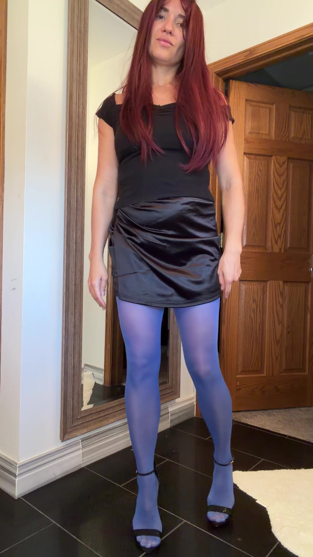 @scarlett_adams