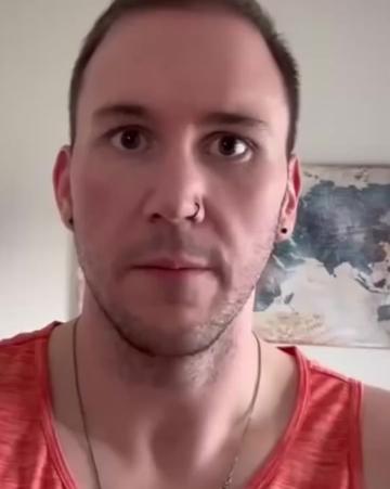 @Mike ๐ณ๏ธ๐ Gay Fitness Coach