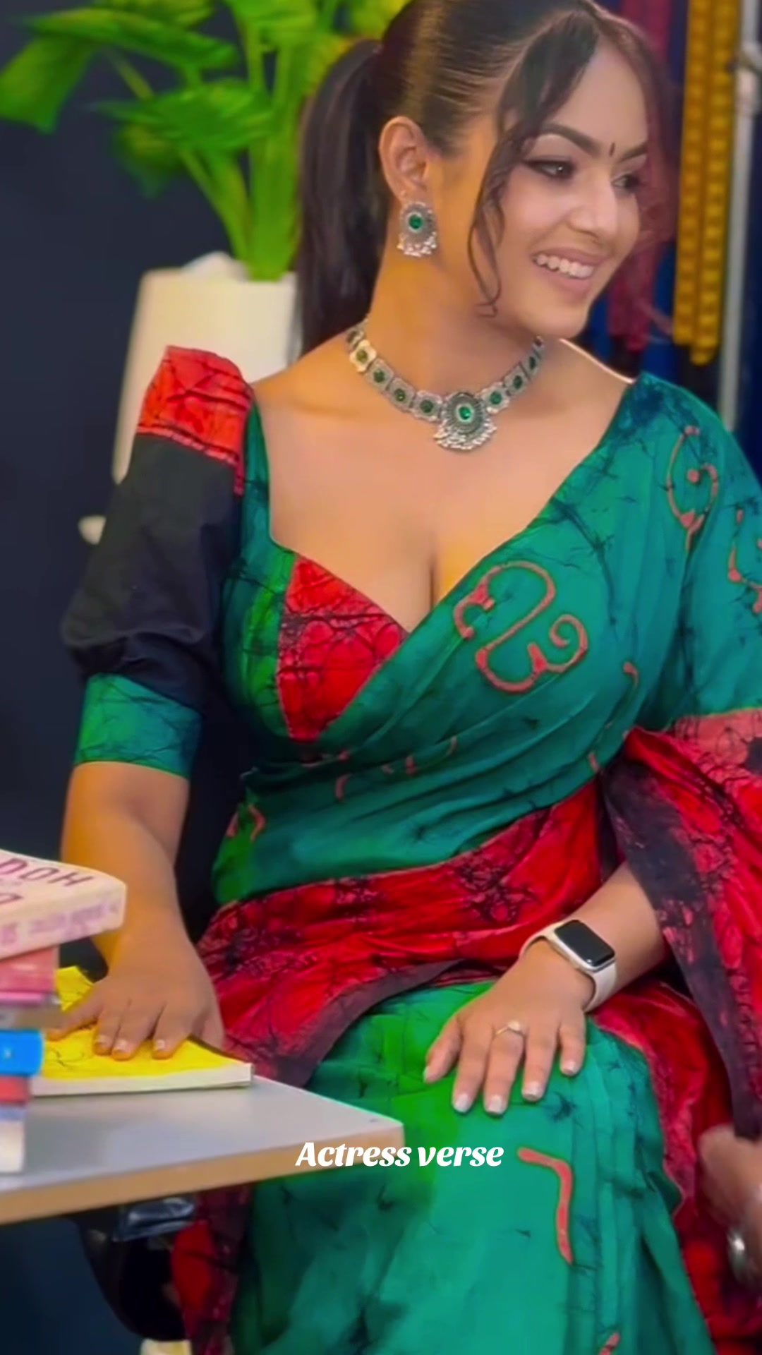 @ActressVerse