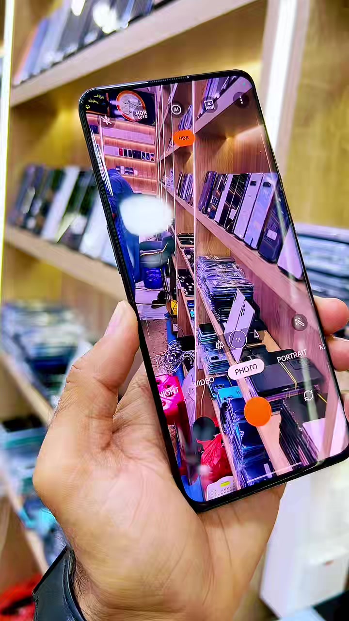 @Al Manara Mobile