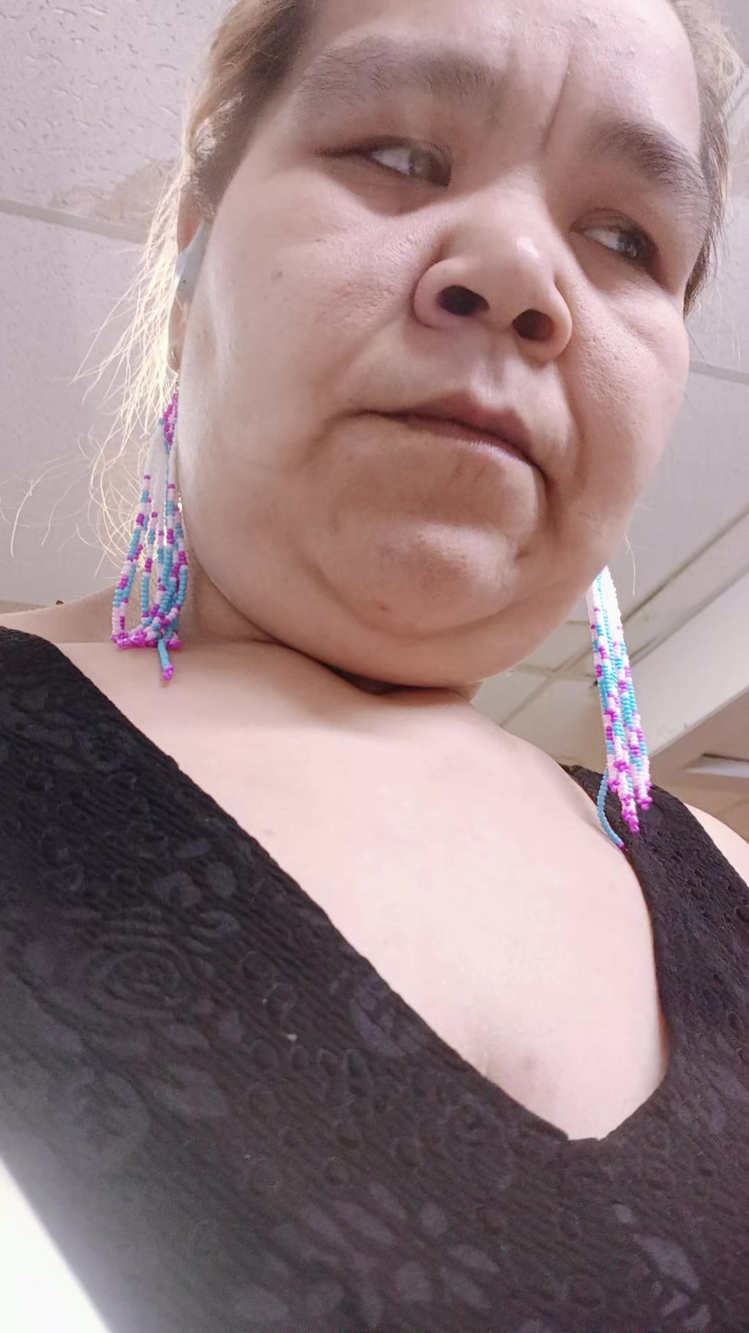 @Ellen Ullulaq