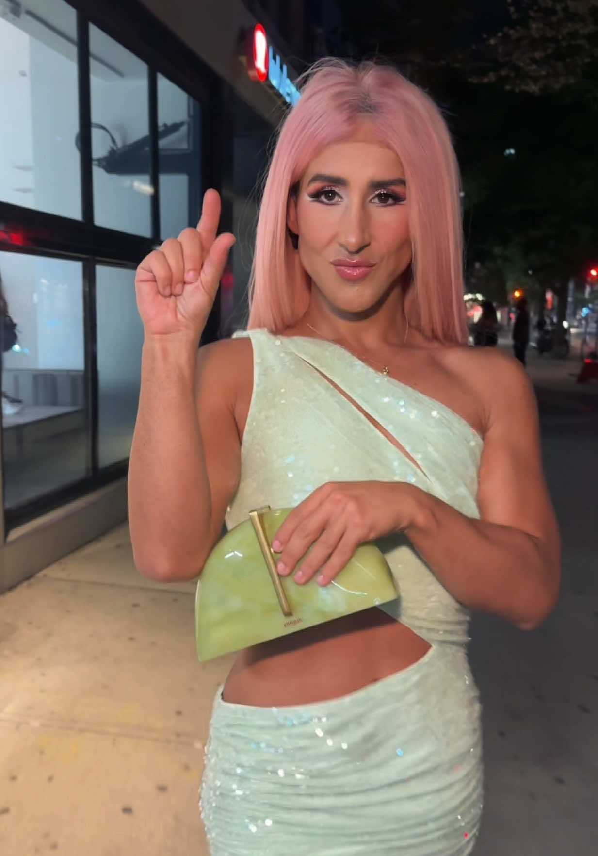 @ItsDanAndRiya