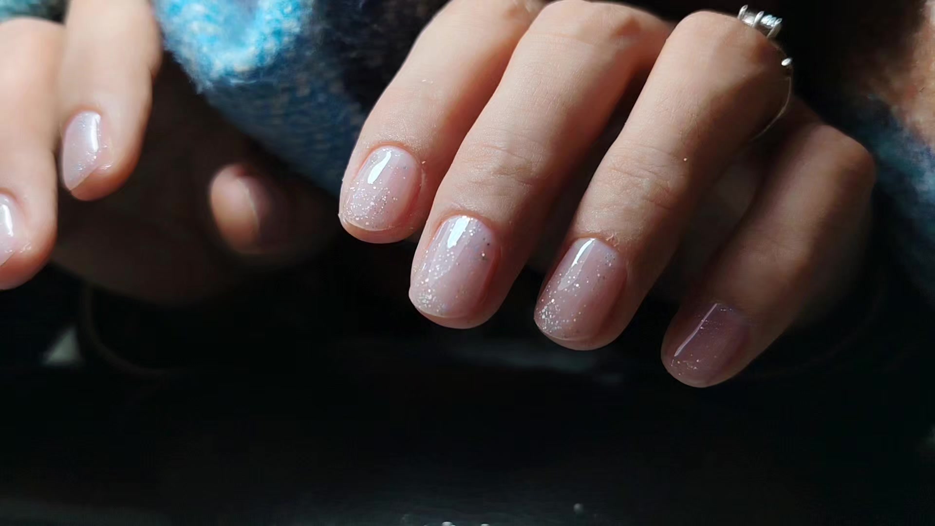@sheki_nails_fira