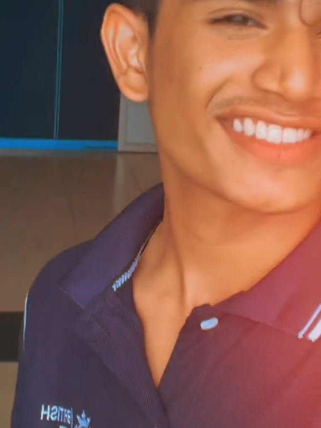 @𝗗 𝗜 𝗦 𝗛 𝗨 𝗨 💋👀