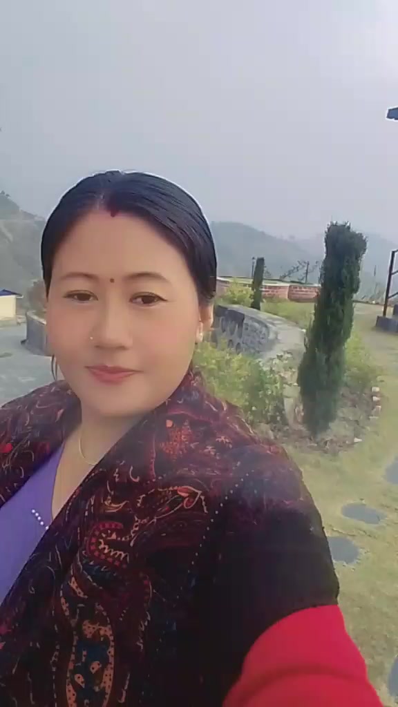 @China Gurung