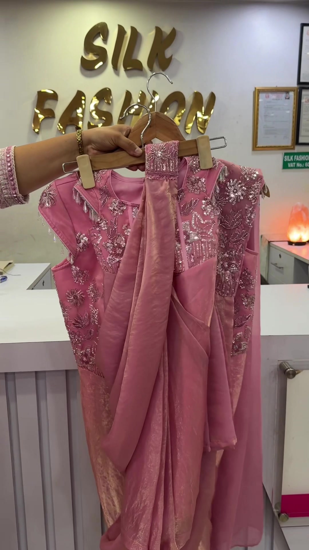 @Silk fashion