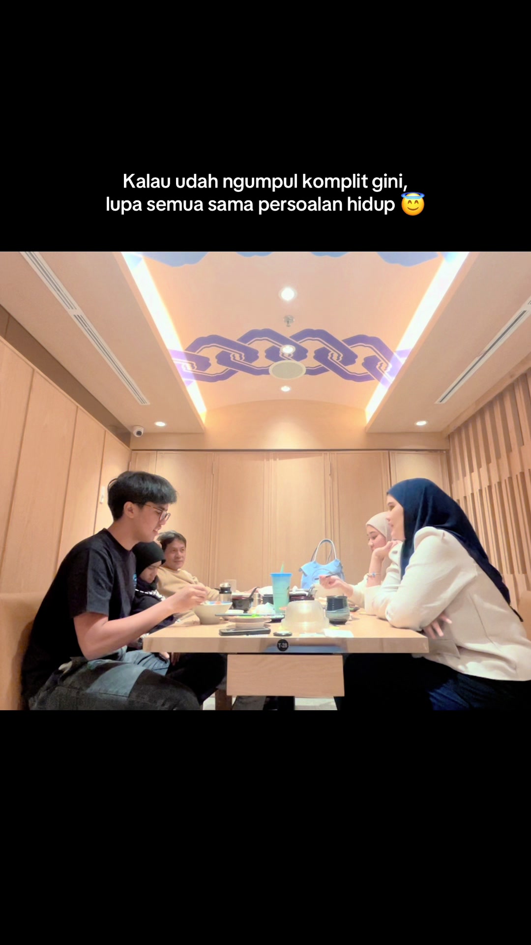 @putri anisa