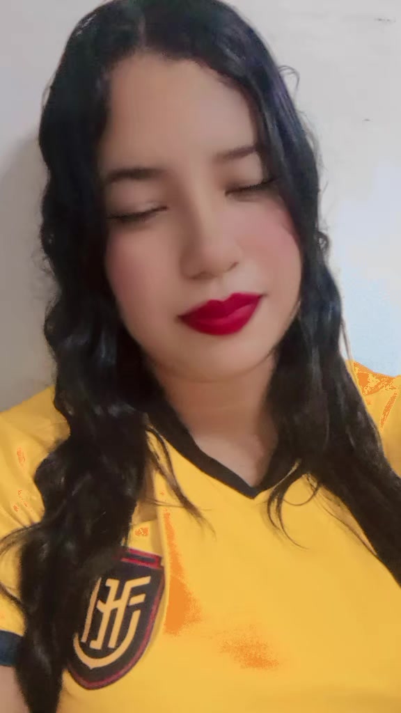 @Mely🦋