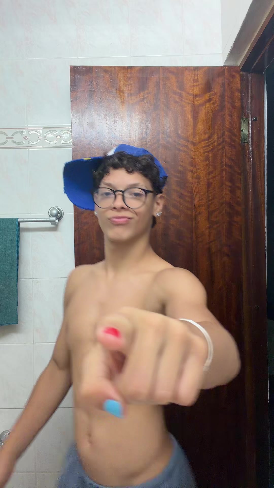 @๐๐๐ซ๐๐ฆí๐๐ฌ ๐จ