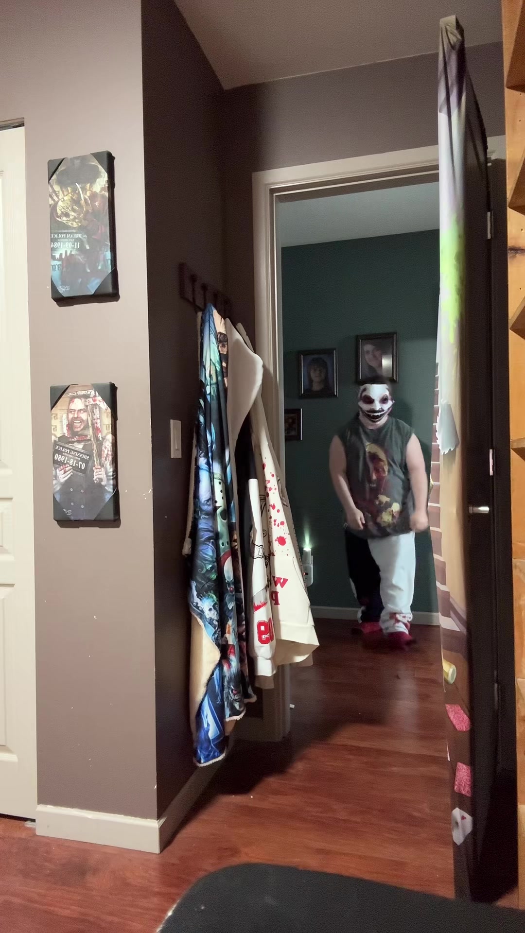 @HorrorLover