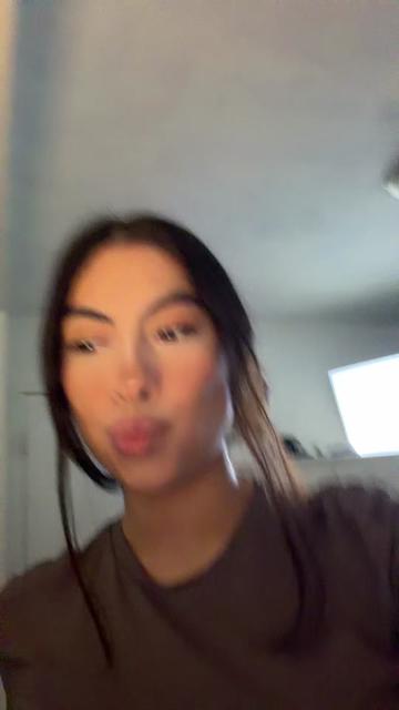 @yoitslalabanana