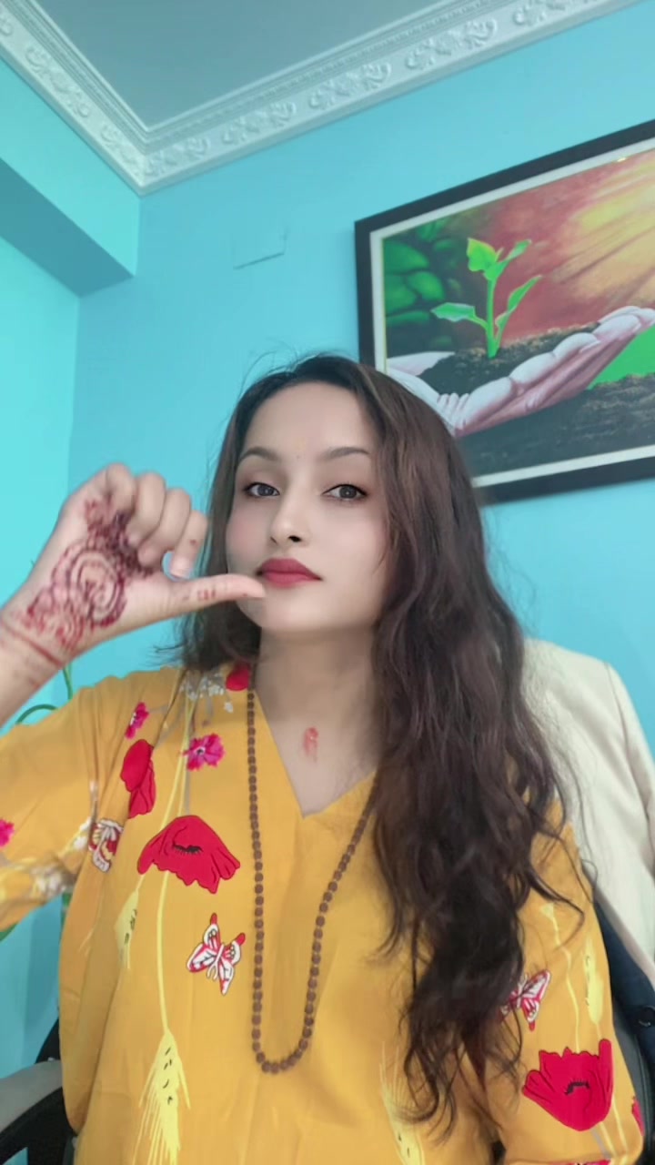 @Binita_poudel🦋officials🧿🧿🫶