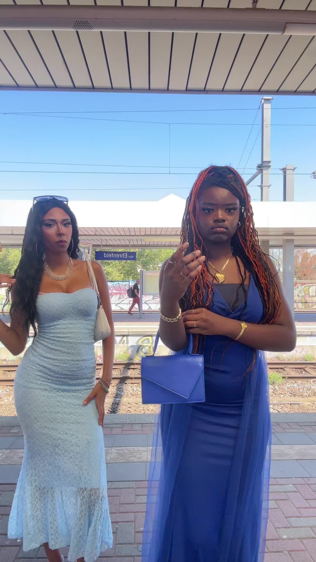 @𝓥 & 𝓘