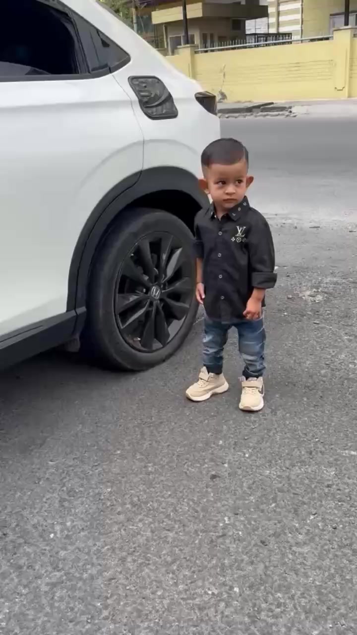 @iNa Muhari