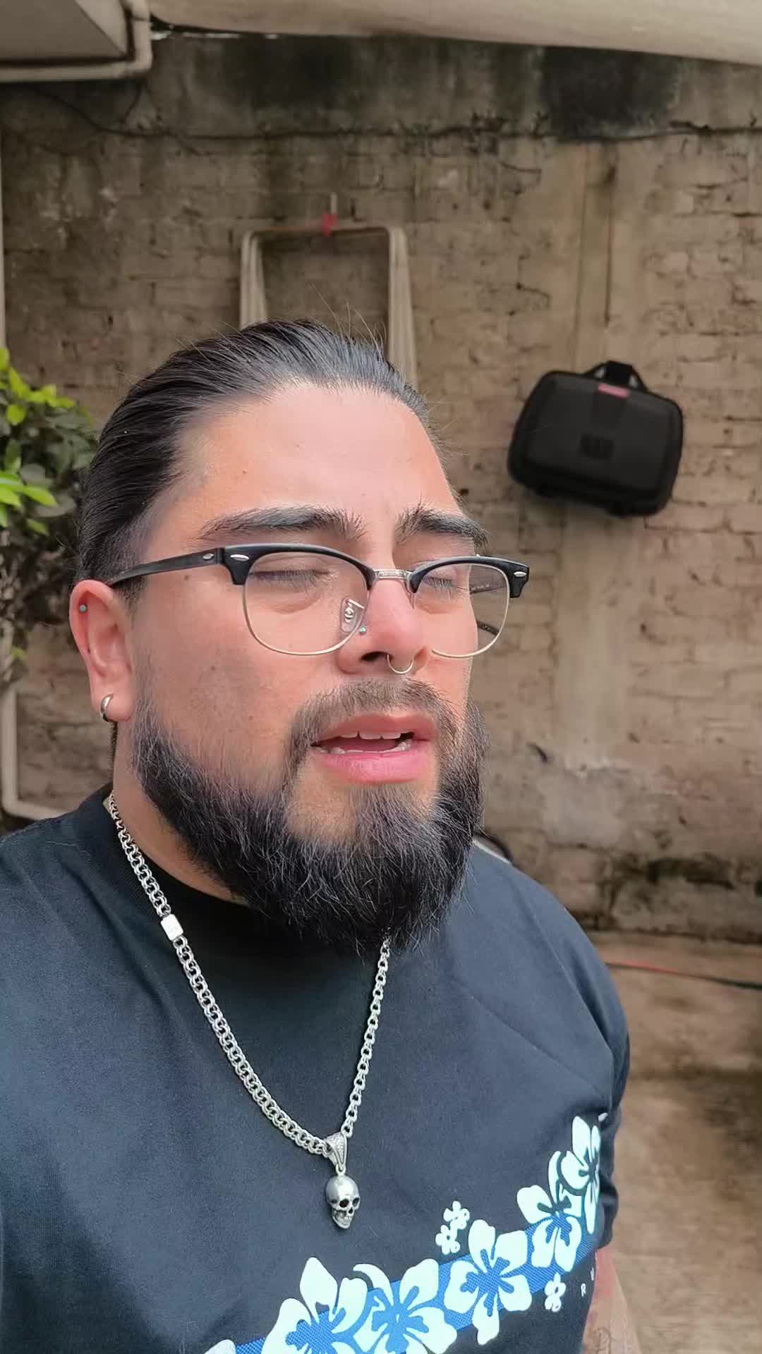 @Llamaha