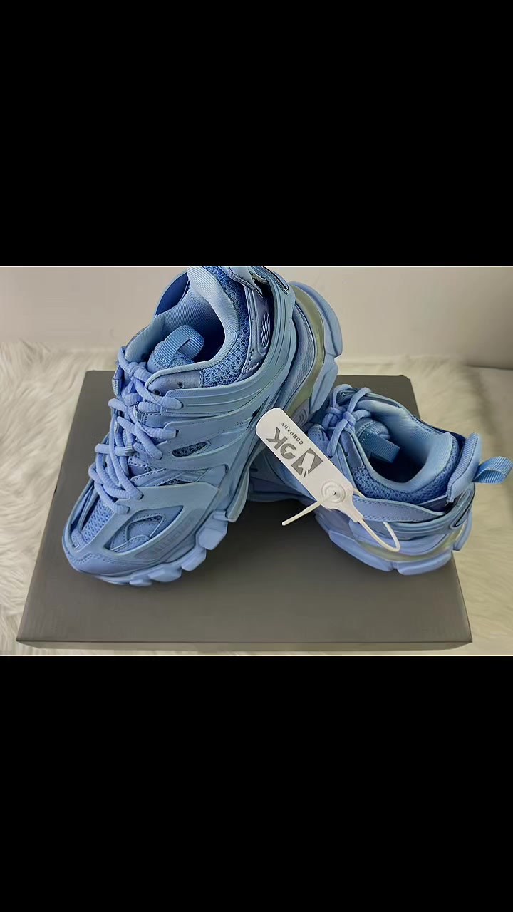 @WBC Shoes Daily