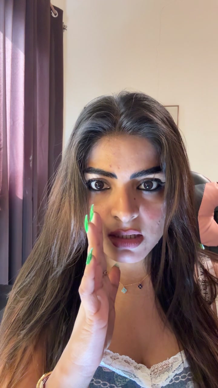 @chayaschu