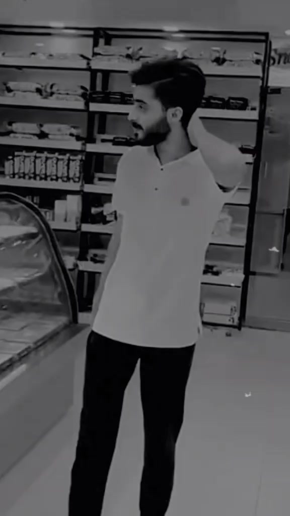 @🕊️🕷️