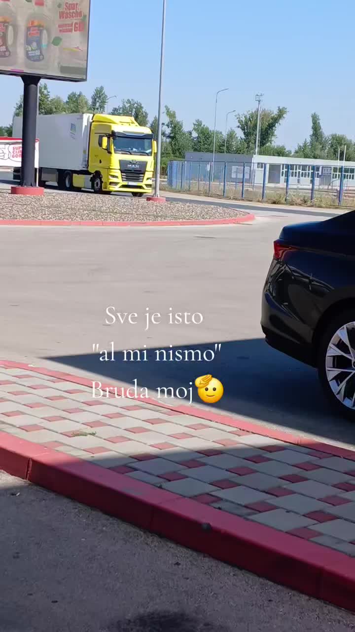 @Šmeker ✌️✌